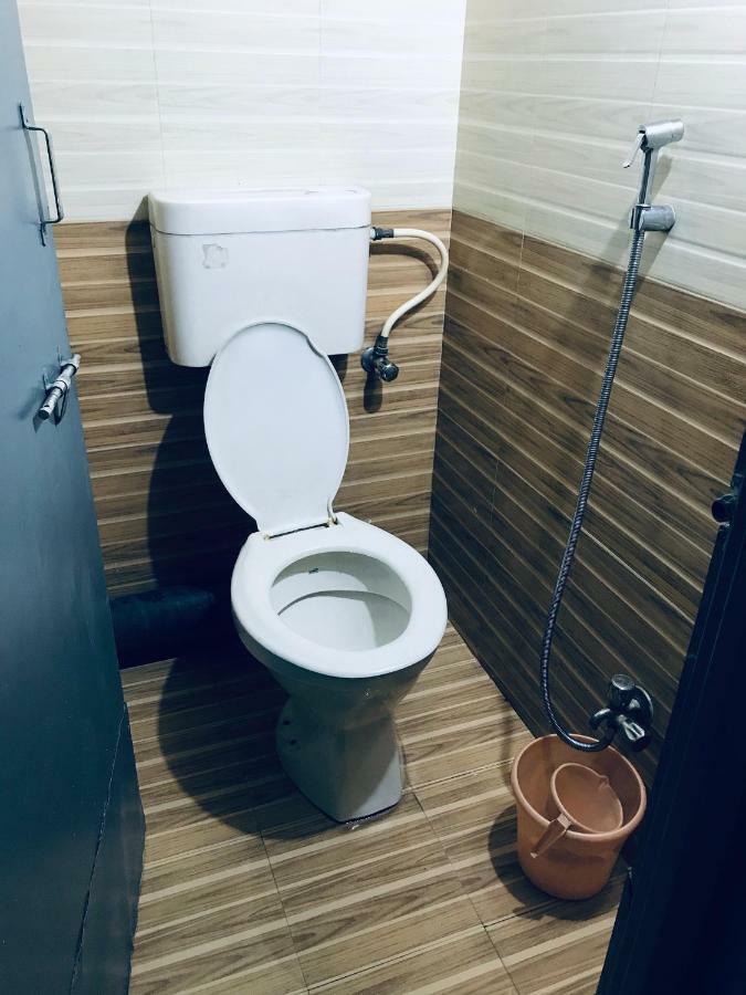פונה Ashirwad Guest House מראה חיצוני תמונה
